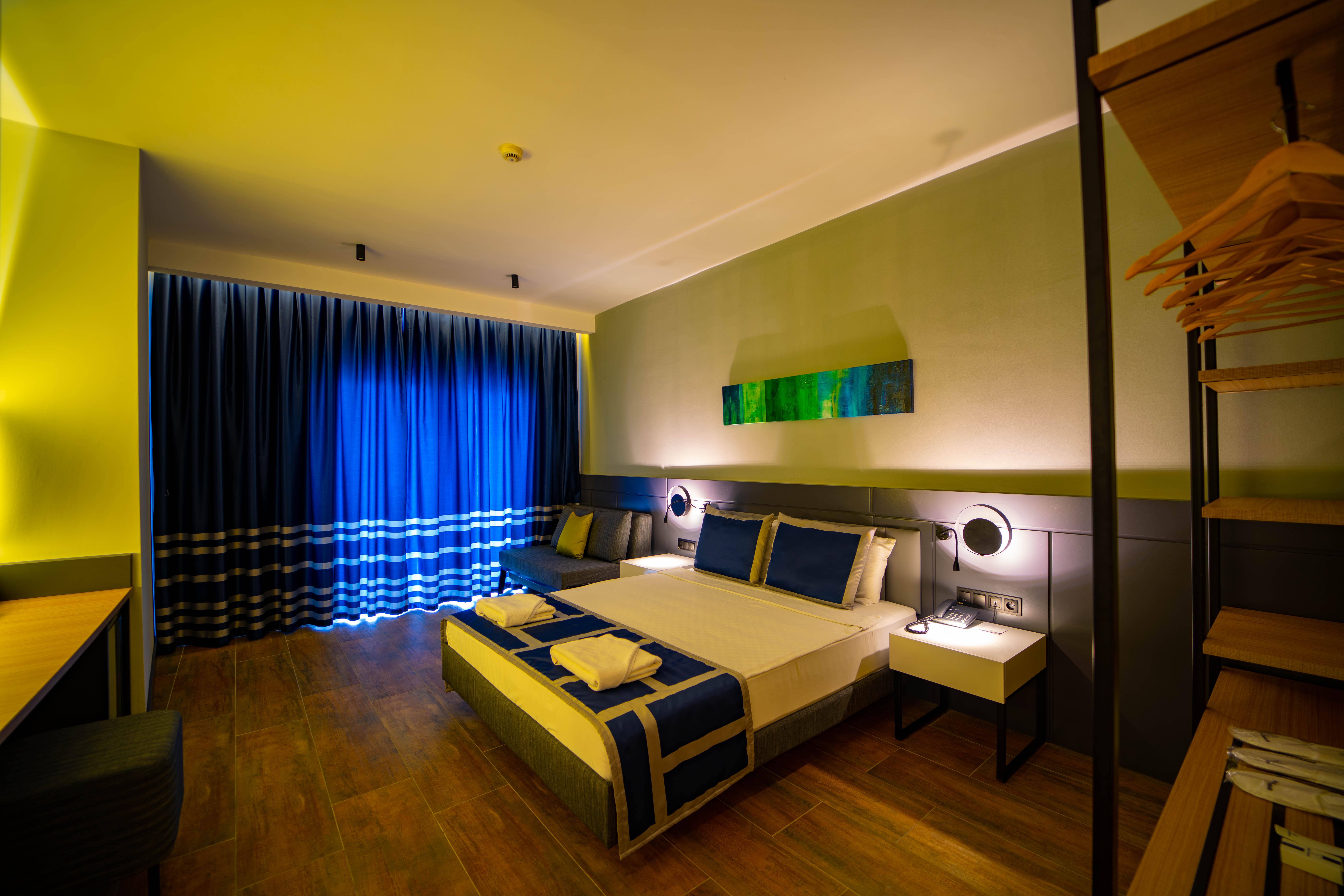Noxinn Deluxe Hotel Konakli Bagian luar foto