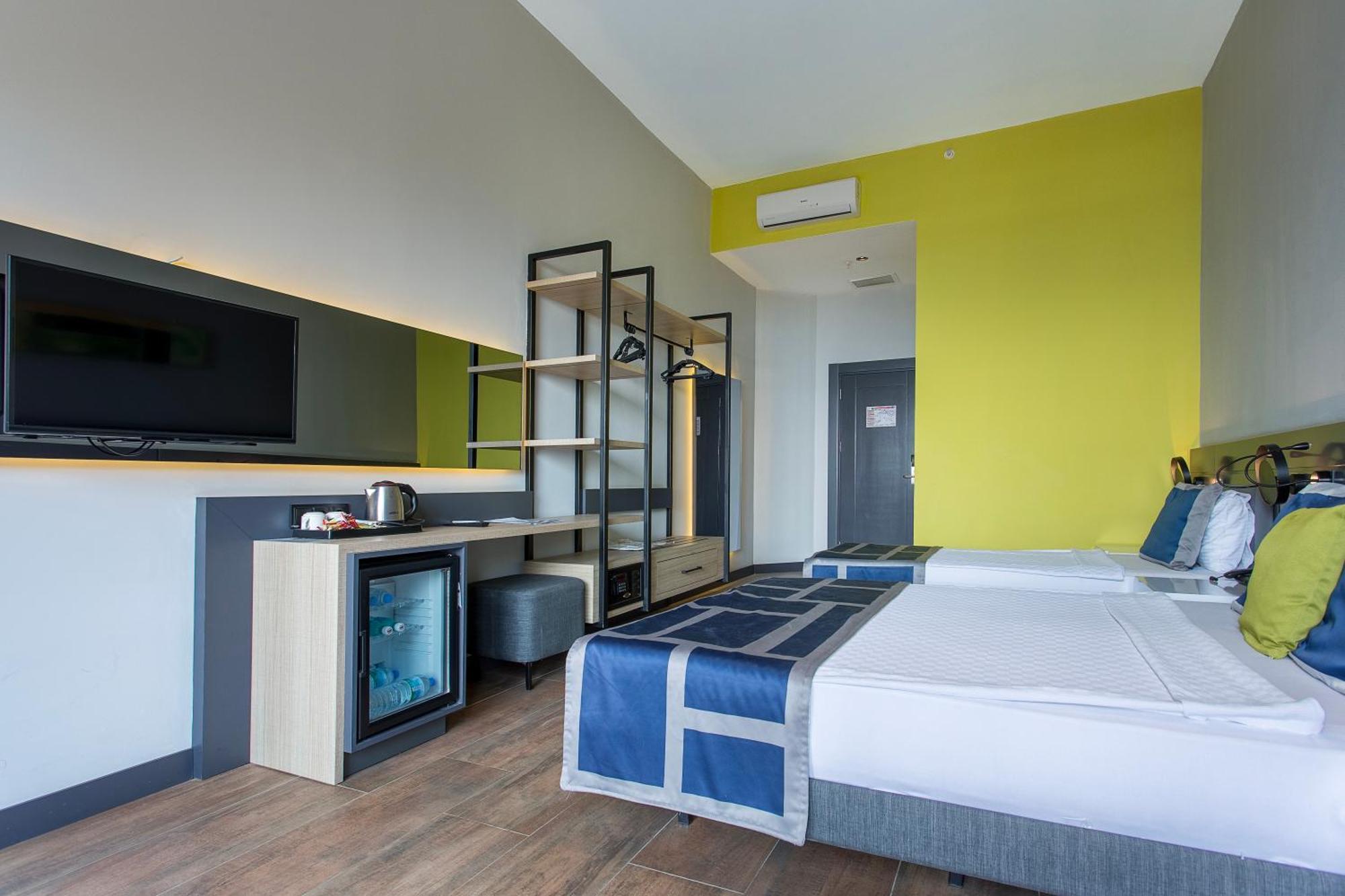 Noxinn Deluxe Hotel Konakli Bagian luar foto